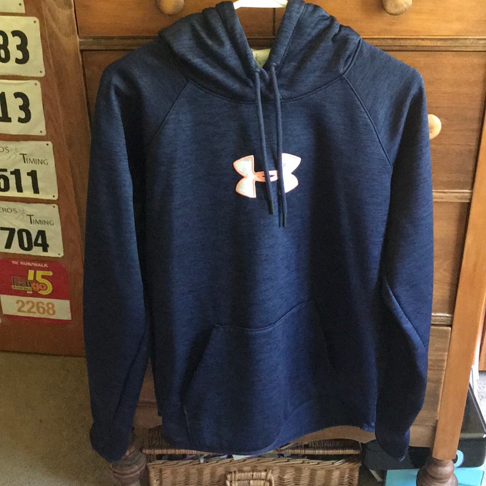 Blue under armor sweatshirt